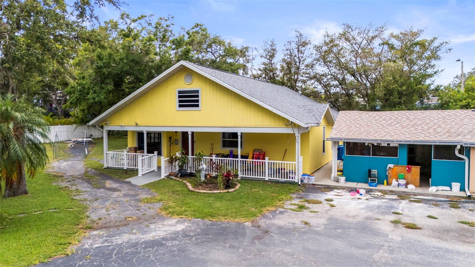 Clearwater, Florida, 33760, United States, 3 Bedrooms Bedrooms, ,2 BathroomsBathrooms,Residential,For Sale,1826177