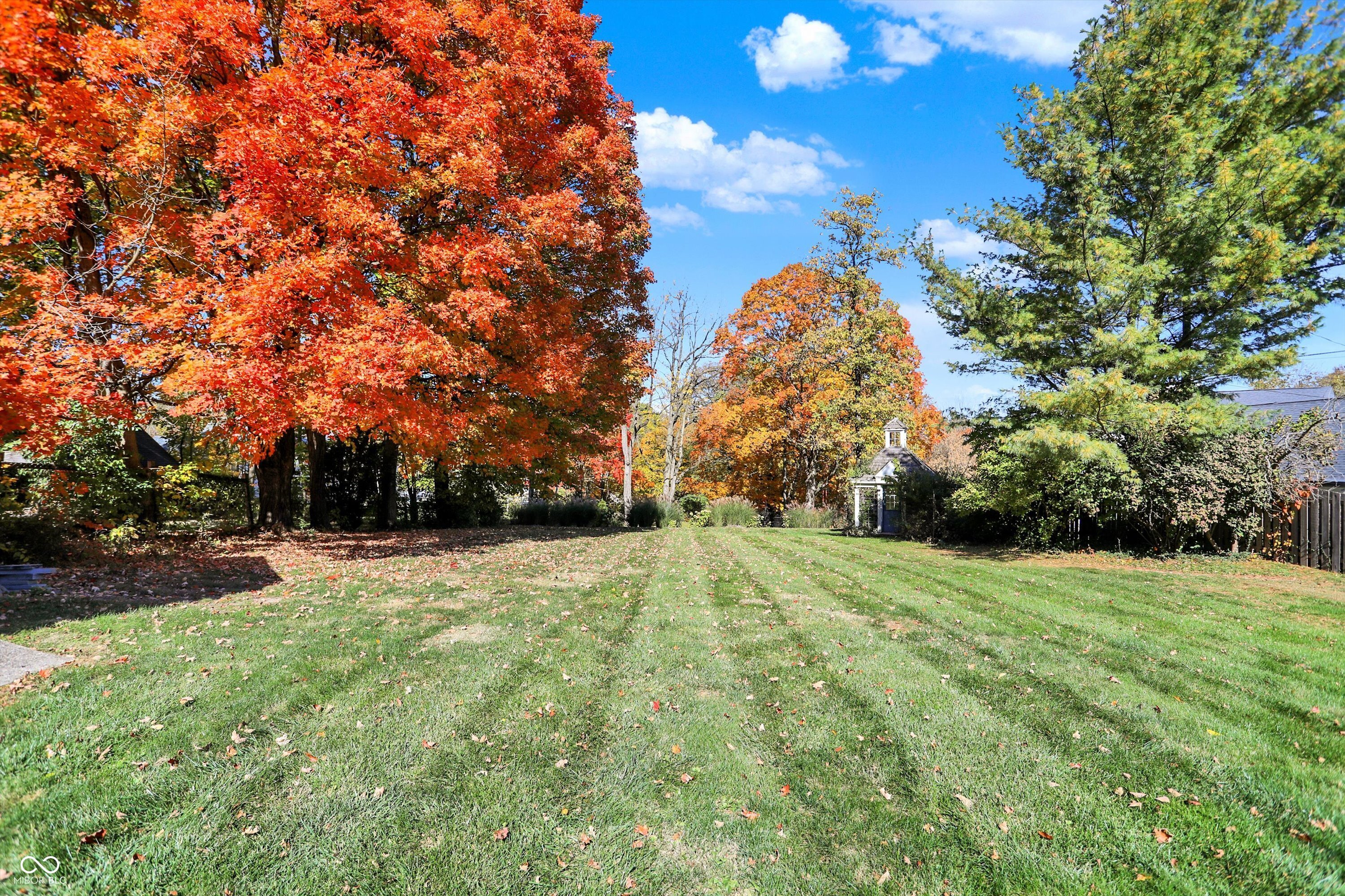 Zionsville, Indiana, 46077, United States, 6 Bedrooms Bedrooms, ,5 BathroomsBathrooms,Residential,For Sale,1766100