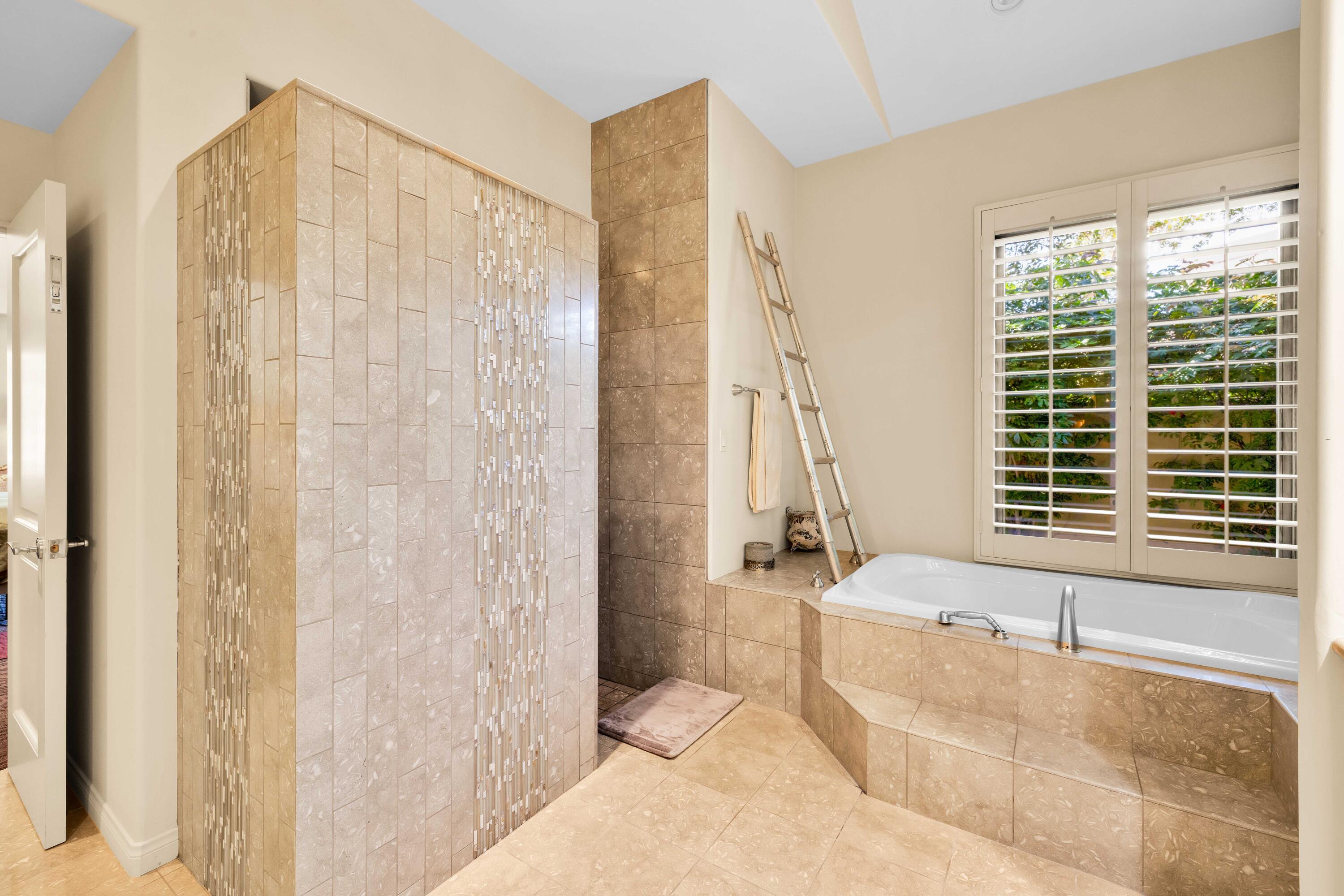 Palm Desert, California, 92260, United States, 3 Bedrooms Bedrooms, ,4 BathroomsBathrooms,Residential,For Sale,1986213