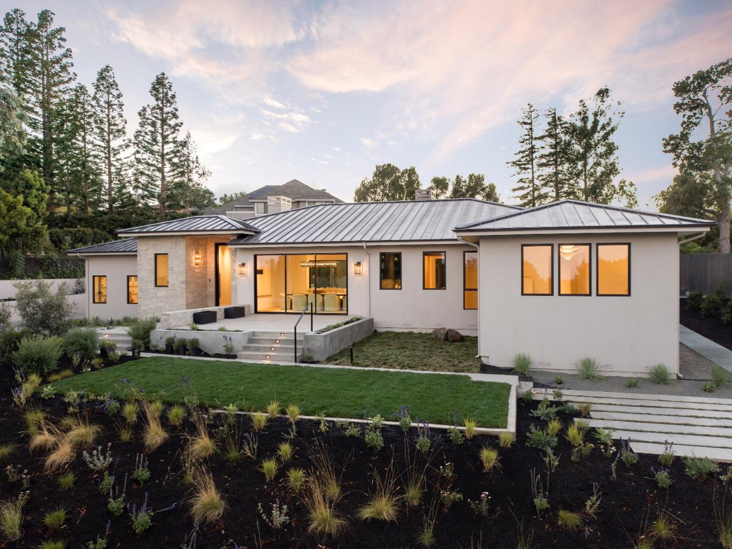 Hillsborough, California, 94010, United States, 5 Bedrooms Bedrooms, ,5 BathroomsBathrooms,Residential,For Sale,1947157