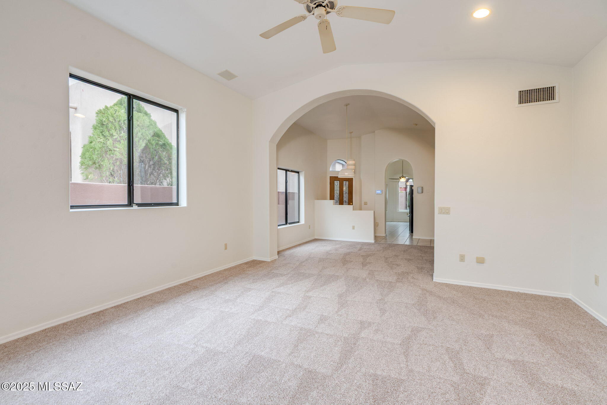 Tucson, Arizona, 85718, United States, 3 Bedrooms Bedrooms, ,2 BathroomsBathrooms,Residential,For Sale,1891107