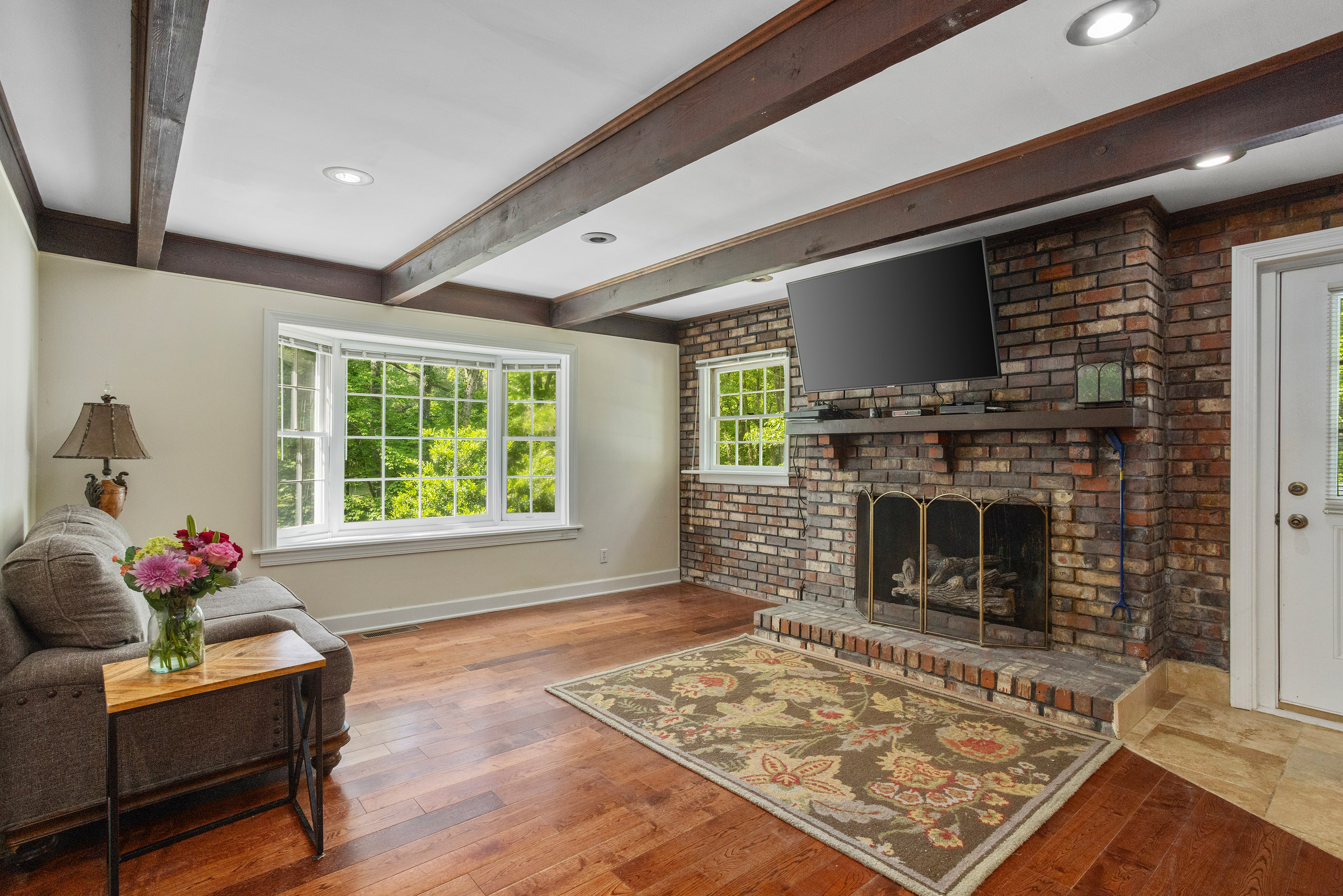  Charming Brick Farmhouse in Chattahoochee Hills - 物件實景