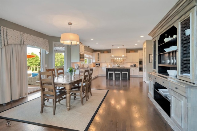 Mokena, Illinois, 60448, United States, 4 Bedrooms Bedrooms, ,3 BathroomsBathrooms,Residential,For Sale,1864687