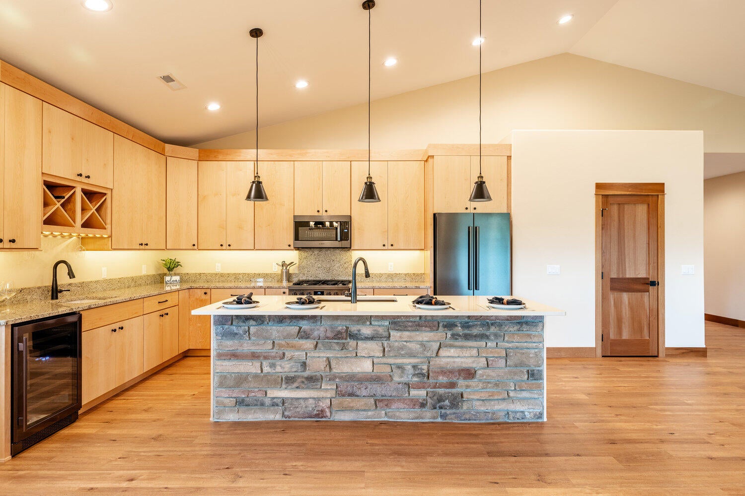 Sheridan, Wyoming, 82801, United States, 4 Bedrooms Bedrooms, ,3 BathroomsBathrooms,Residential,For Sale,1981646