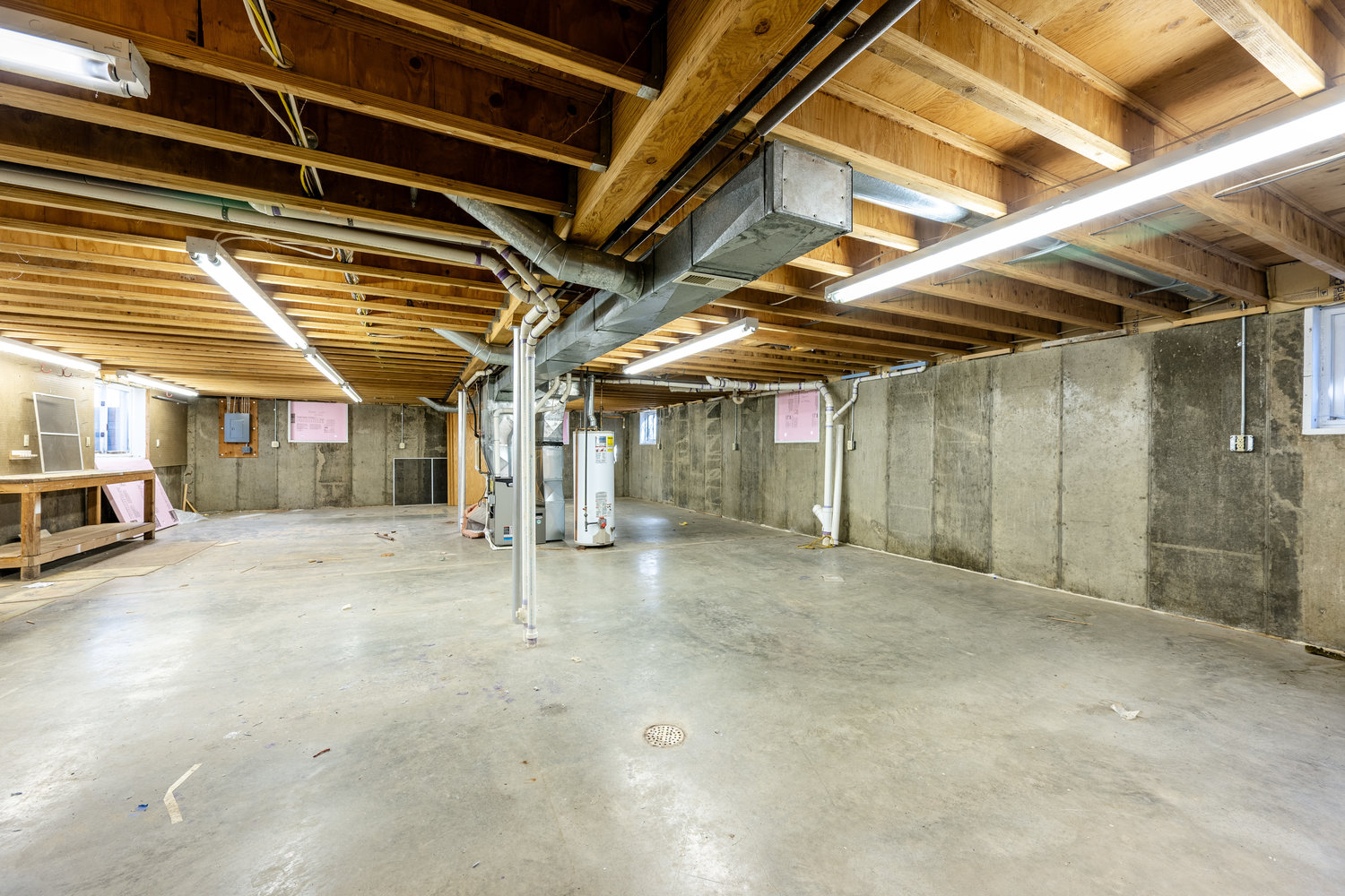 Sheridan, Wyoming, 82801, United States, 4 Bedrooms Bedrooms, ,2 BathroomsBathrooms,Residential,For Sale,1987057