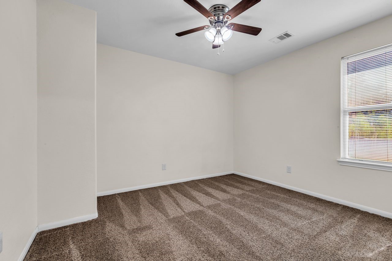 Porter, Tennessee, 77365, United States, 6 Bedrooms Bedrooms, ,4 BathroomsBathrooms,Residential,For Sale,1970156