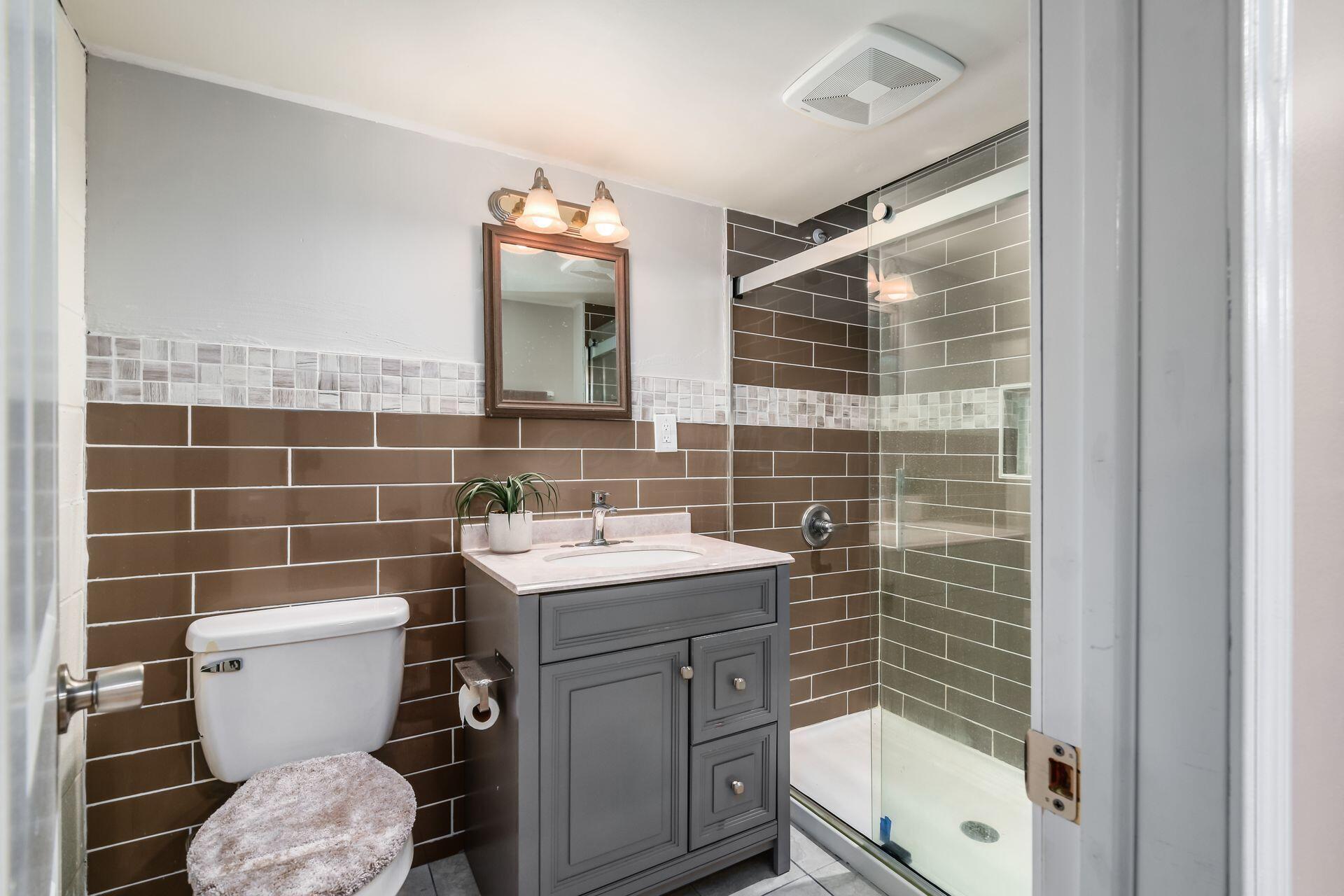 Hilliard, Ohio, 43026, United States, 4 Bedrooms Bedrooms, ,4 BathroomsBathrooms,Residential,For Sale,1965568