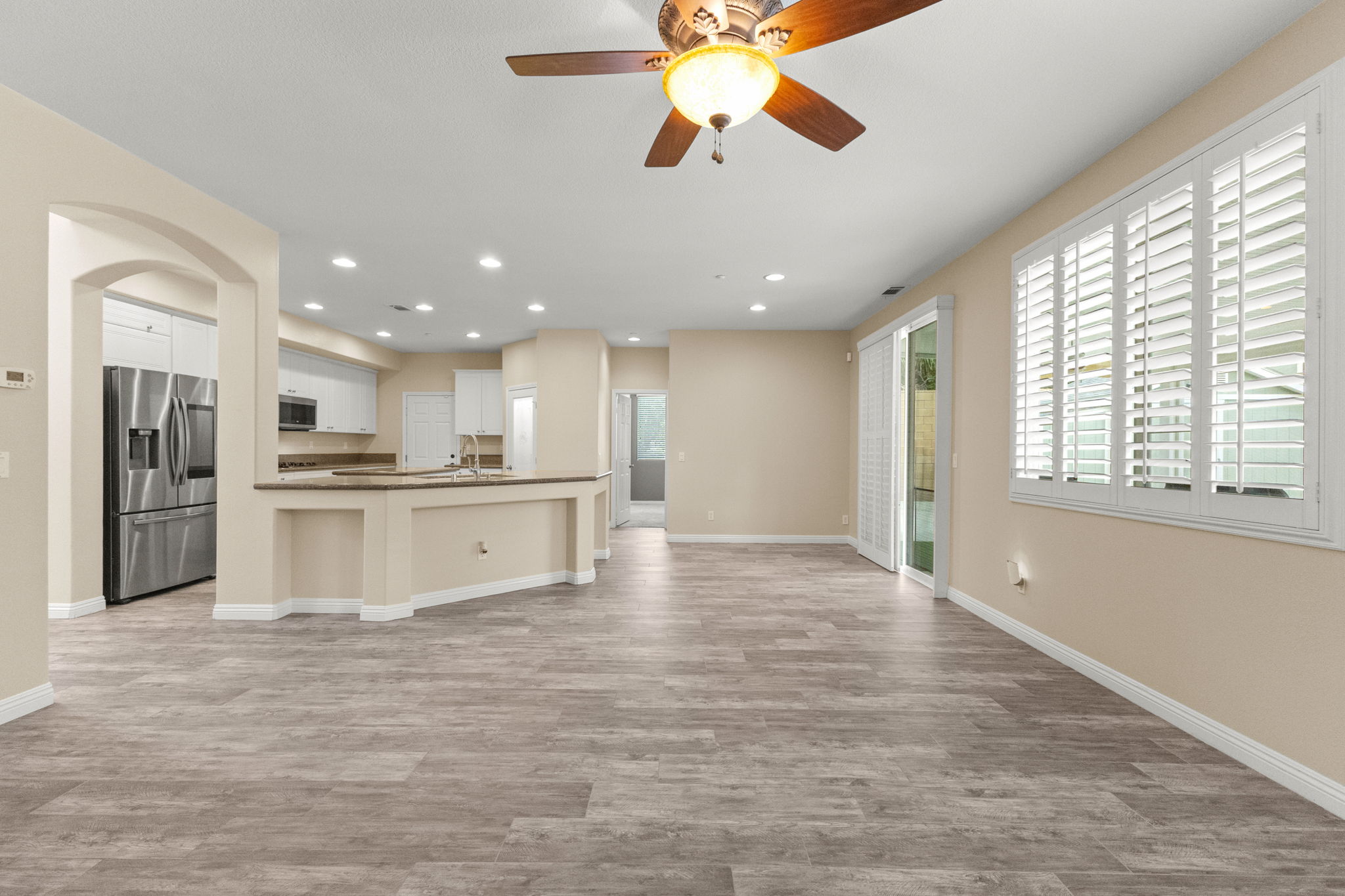 Redlands, California, 92374, United States, 6 Bedrooms Bedrooms, ,4 BathroomsBathrooms,Residential,For Sale,1923576