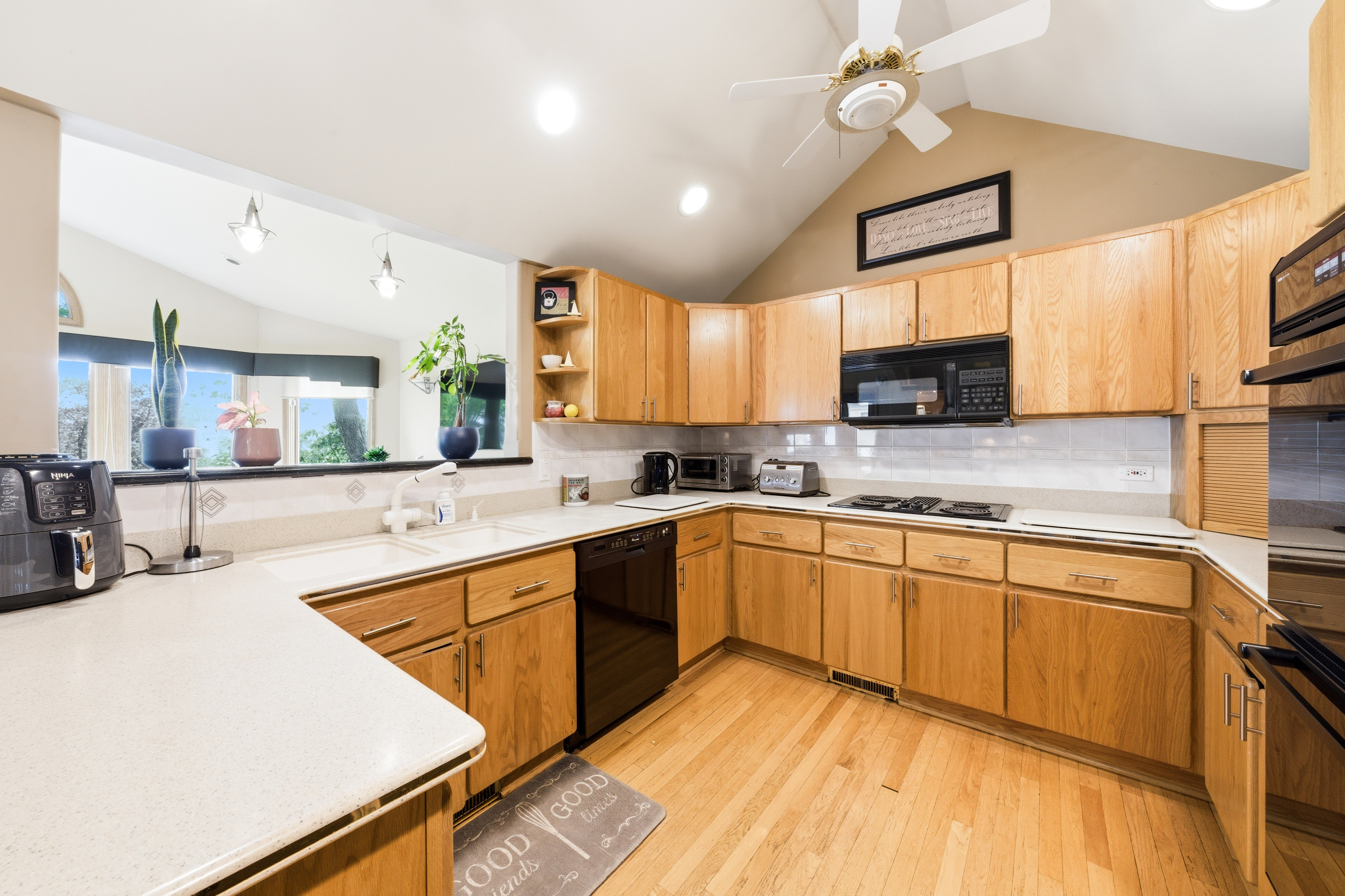  exceptional mid-century modern home - 物件實景