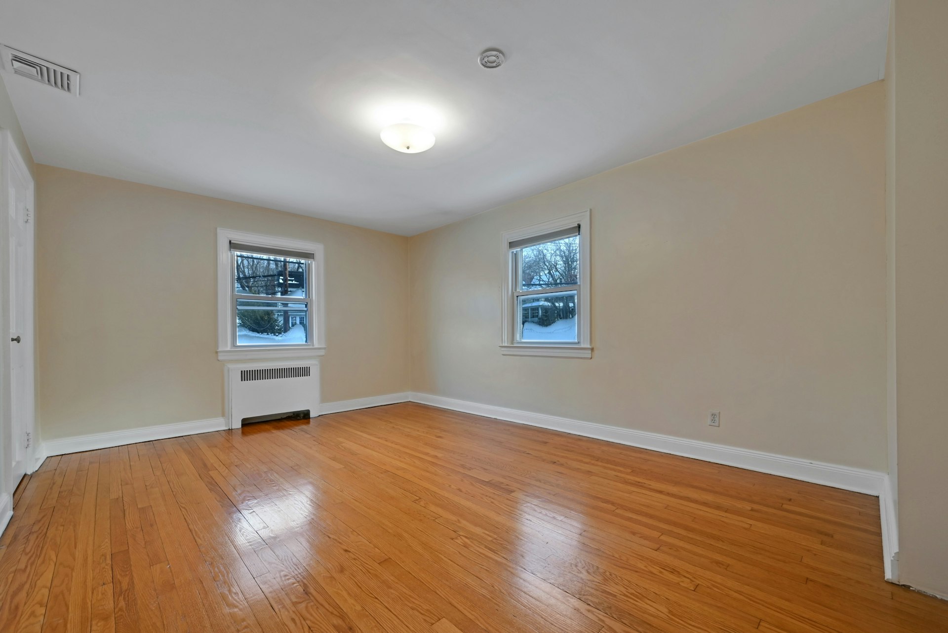  40 Clinton Avenue, Tenafly, NJ, 07670 - 物件實景