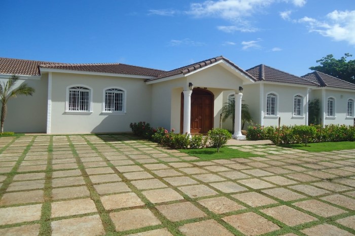 Puerto Plata, DO, 7 Bedrooms Bedrooms, ,8 BathroomsBathrooms,Residential,For Sale,1622877
