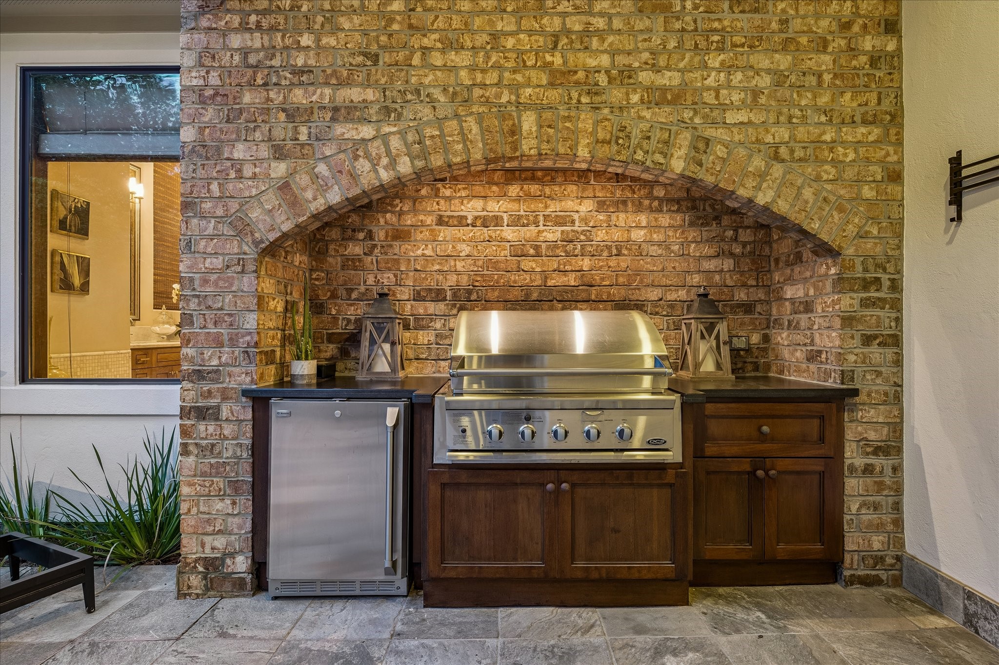  7615 Bryonwood Drive - 物件實景