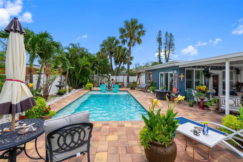 St Pete Beach, Florida, 33706, United States, 2 Bedrooms Bedrooms, ,2 BathroomsBathrooms,Residential,For Sale,1885302