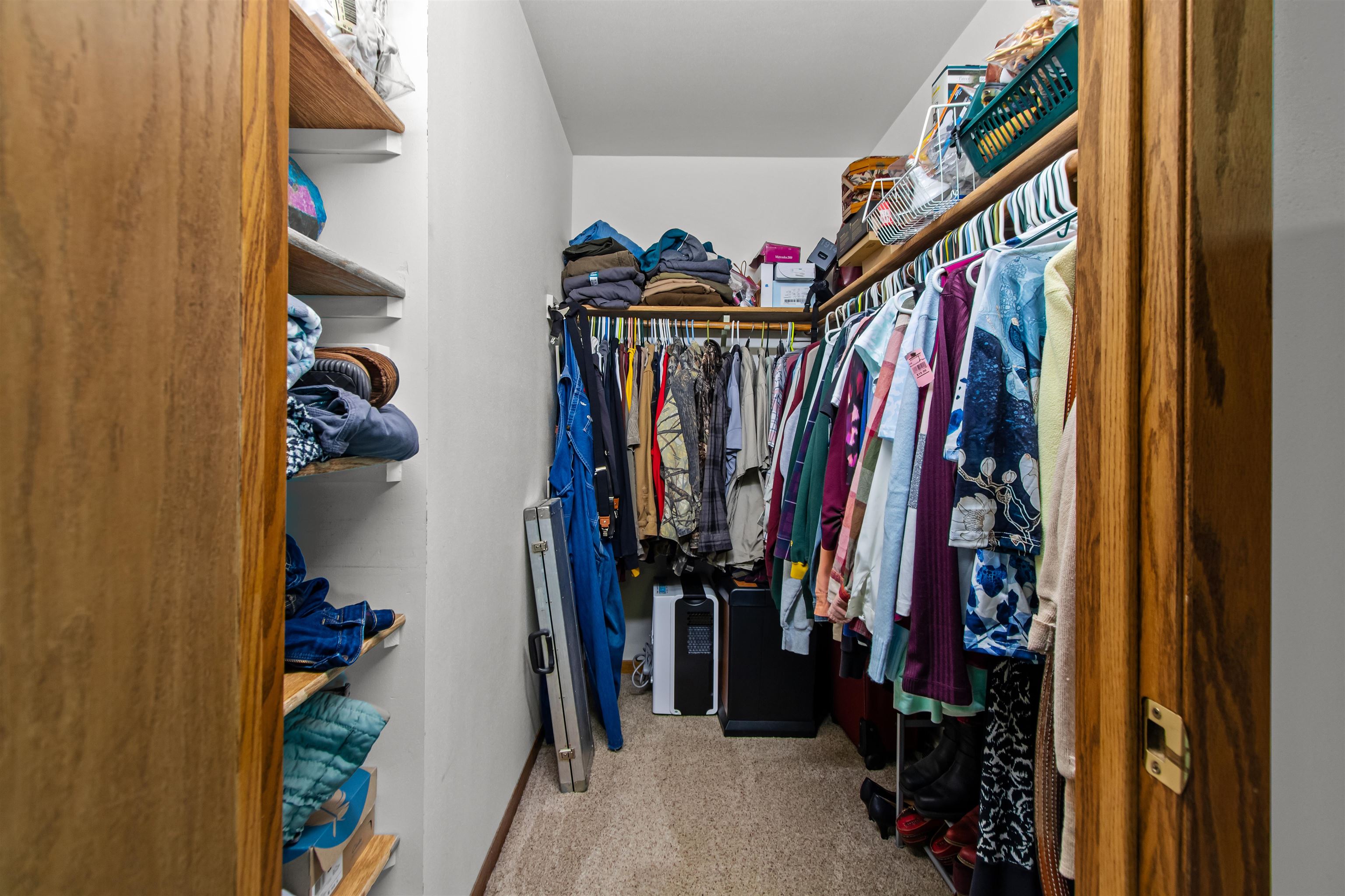 WINNECONNE, Wisconsin, 54986, United States, 2 Bedrooms Bedrooms, ,2 BathroomsBathrooms,Residential,For Sale,1926220