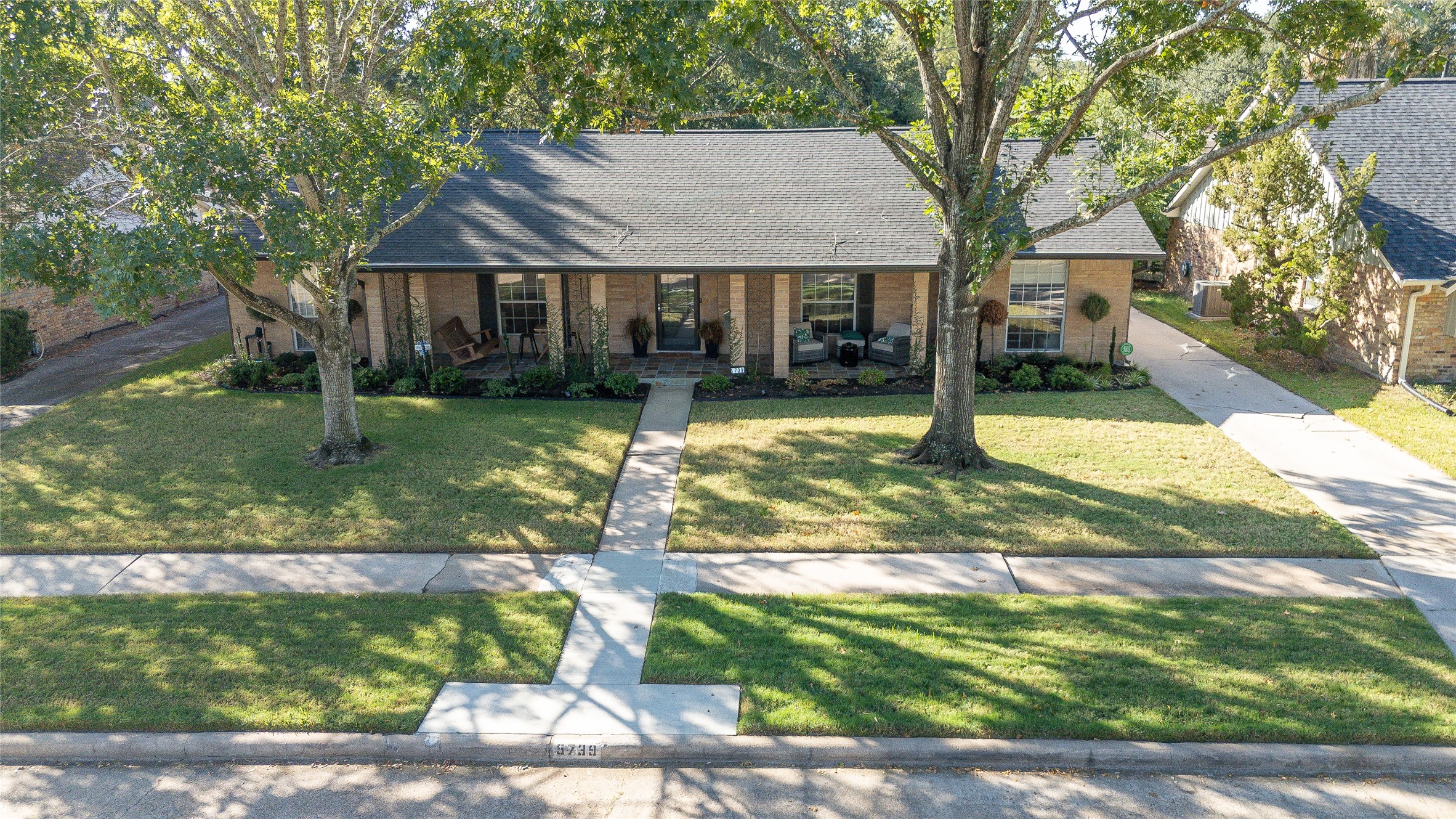 Houston, Texas, 77096, United States, 3 Bedrooms Bedrooms, ,3 BathroomsBathrooms,Residential,For Sale,1966528