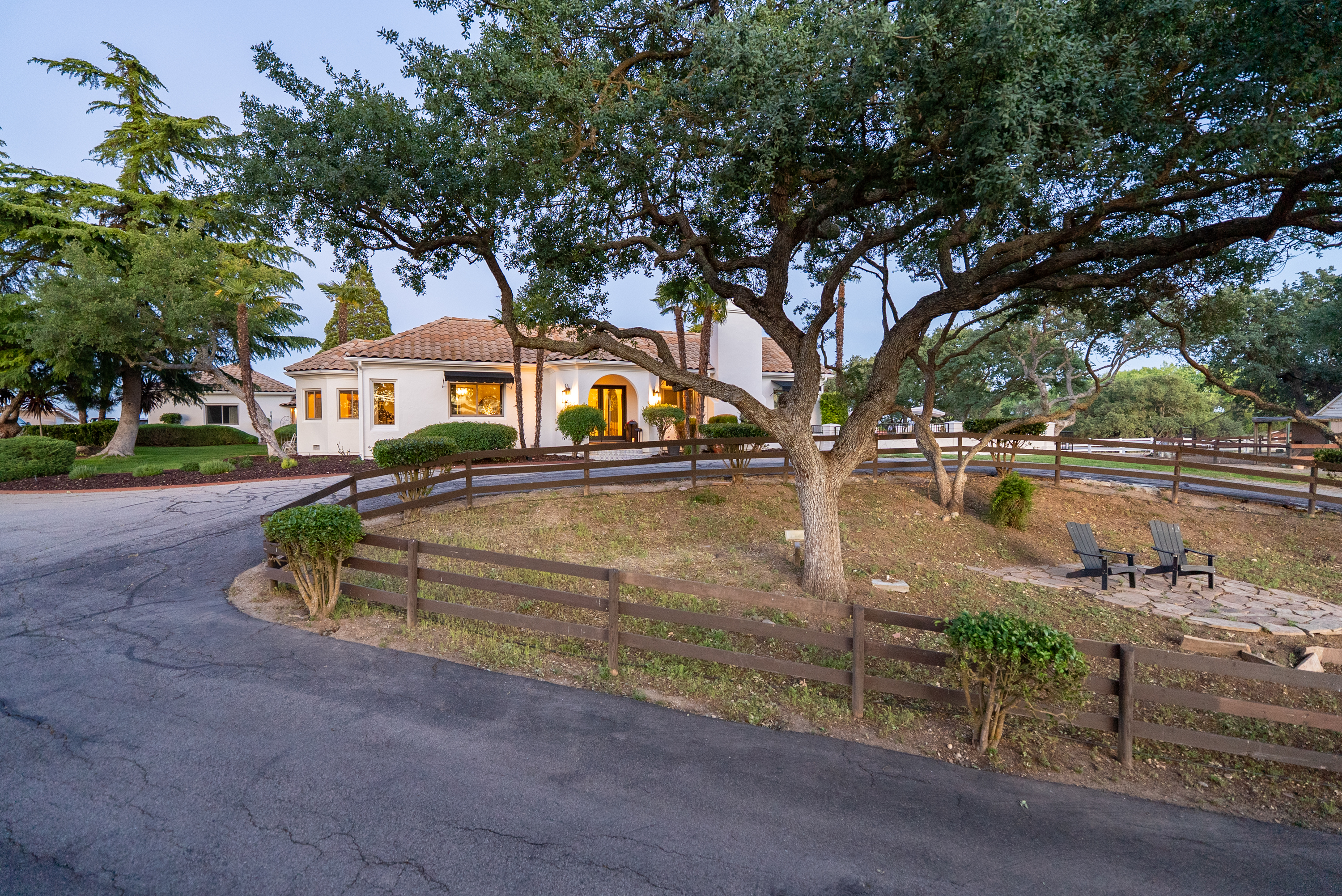  6275 Twin Canyon Lane - 物件實景