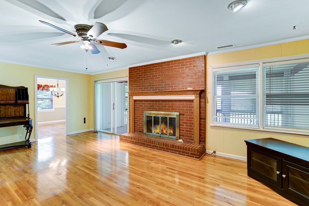 Blairsville, Georgia, 30512, United States, 4 Bedrooms Bedrooms, ,3 BathroomsBathrooms,Residential,For Sale,1930011