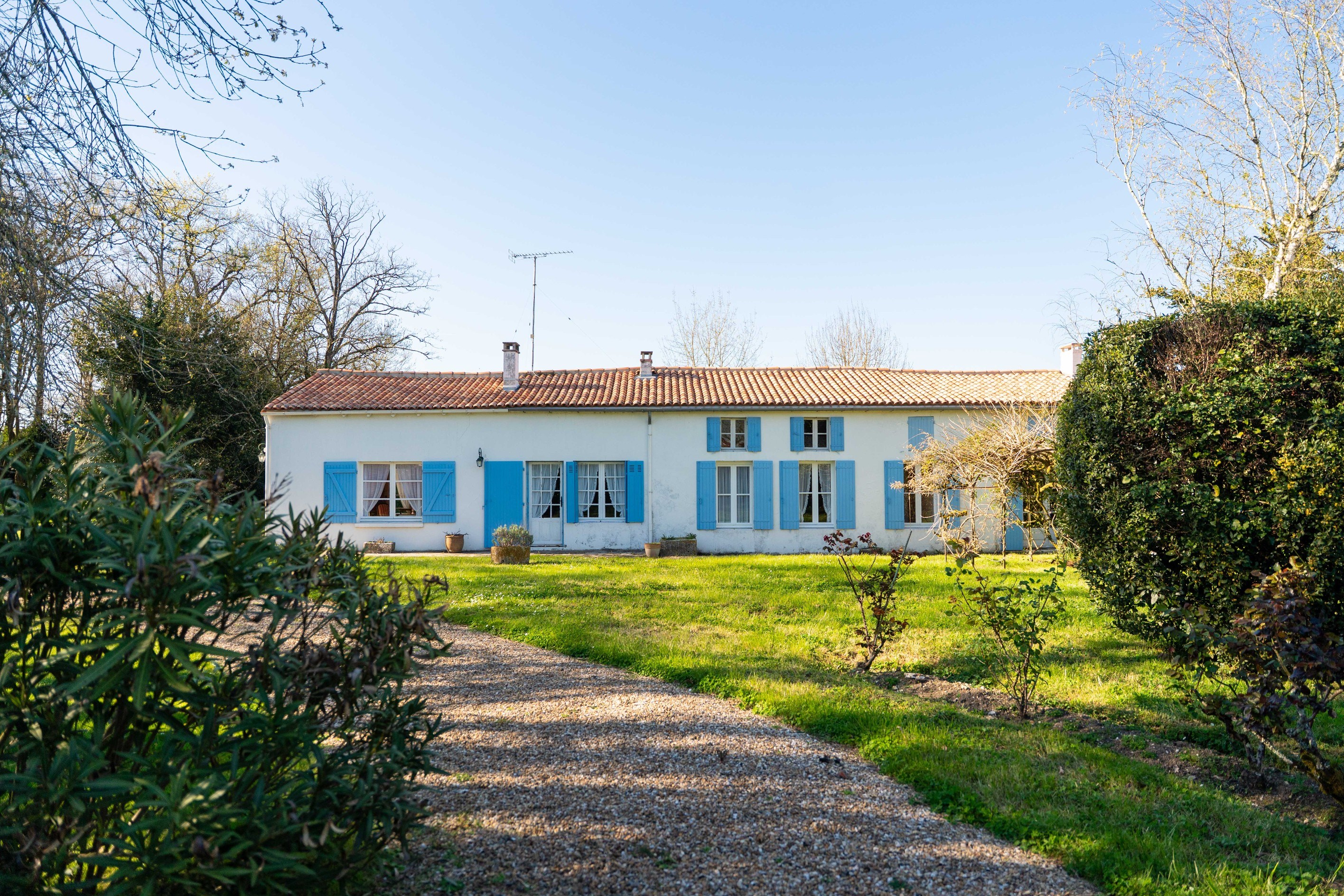  ELEGANT CHARACTER FARMHOUSE WITH INDEPENDENT HOUSE RENTED YEAR-ROUND ON EXPANSI… - 物件實景
