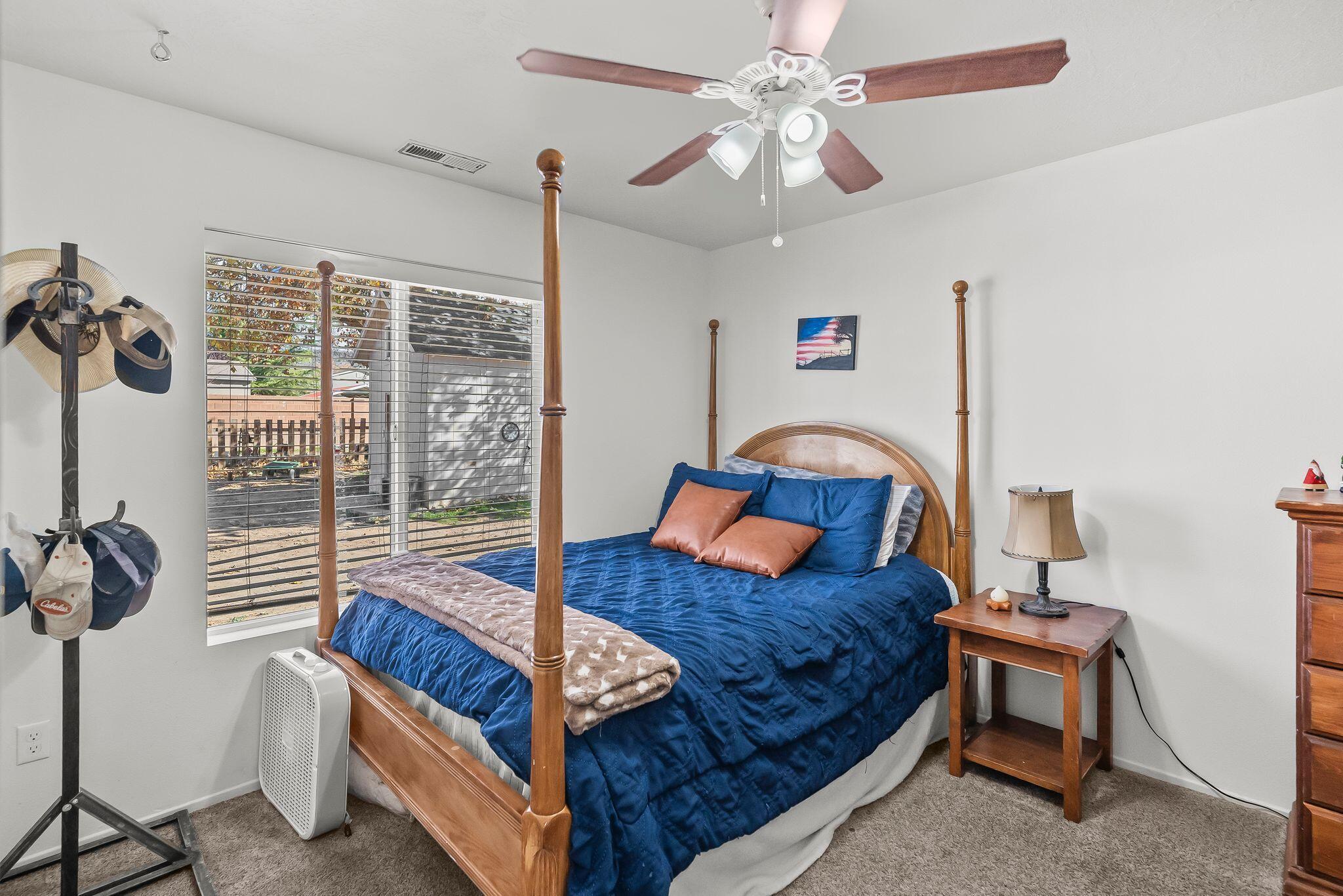 St George, Utah, 84770, United States, 6 Bedrooms Bedrooms, ,3 BathroomsBathrooms,Residential,For Sale,2005357