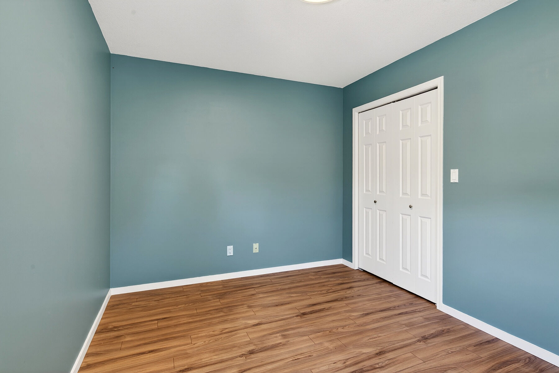  Move-In Ready Townhome - 物件實景