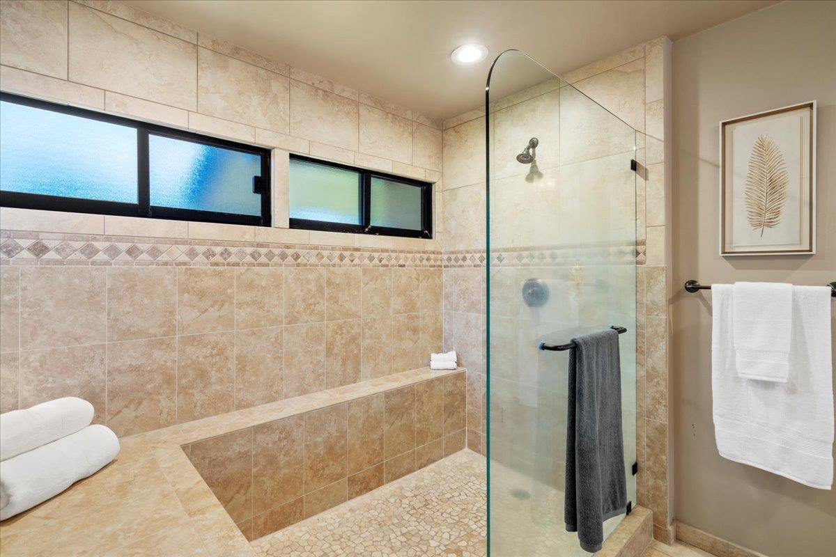 Lahaina, Hawaii, 96761, United States, 1 Bedroom Bedrooms, ,2 BathroomsBathrooms,Residential,For Sale,1999148