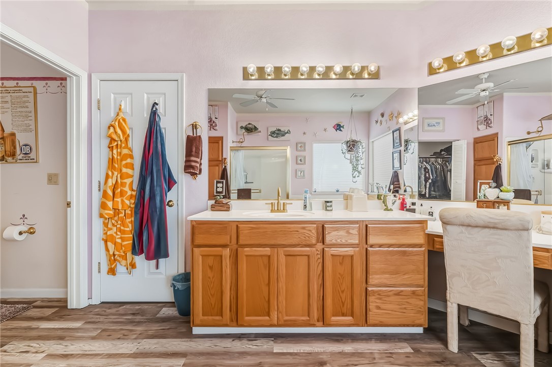 Bullhead City, Arizona, 86442, United States, 4 Bedrooms Bedrooms, ,2 BathroomsBathrooms,Residential,For Sale,1988926