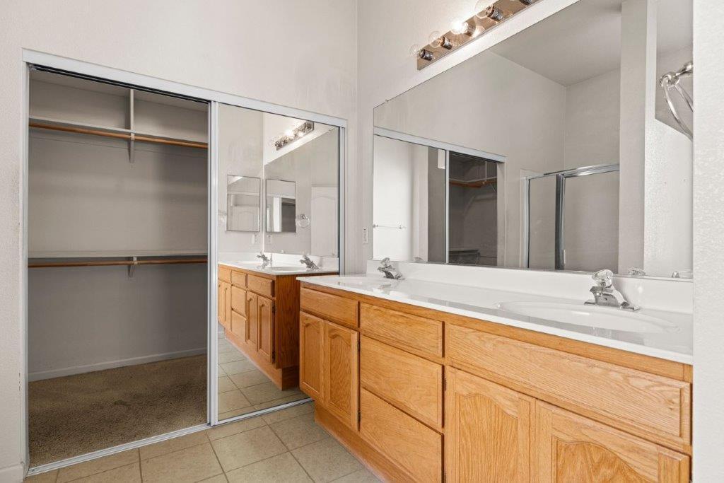 Galt, California, 95632, United States, 3 Bedrooms Bedrooms, ,2 BathroomsBathrooms,Residential,For Sale,1983773