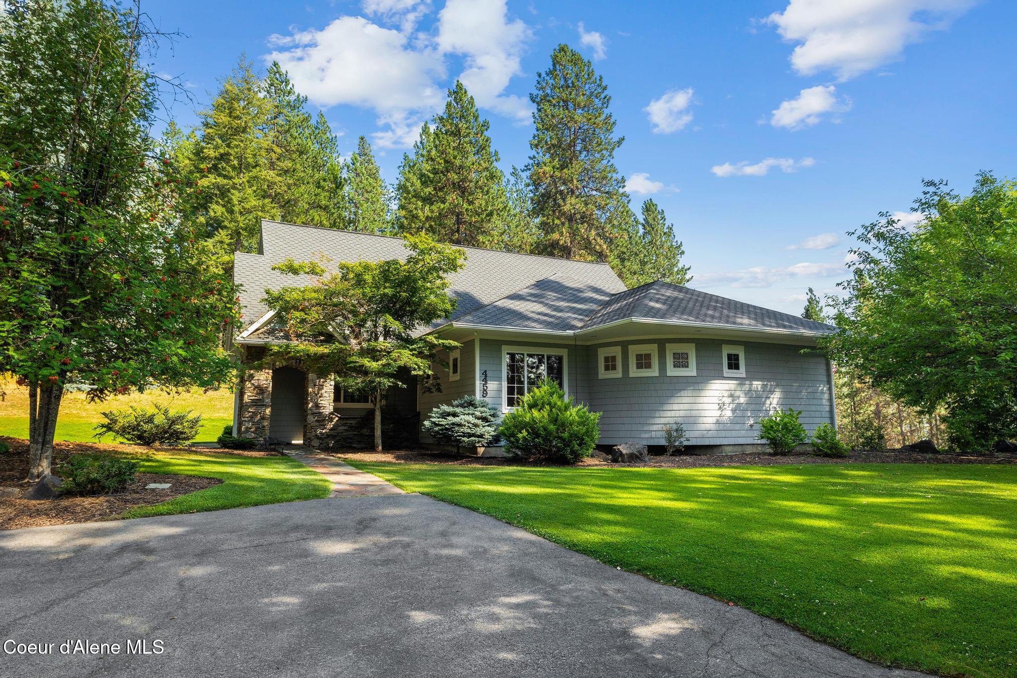 Harrison, Idaho, 83833, United States, 4 Bedrooms Bedrooms, ,5 BathroomsBathrooms,Residential,For Sale,1895390