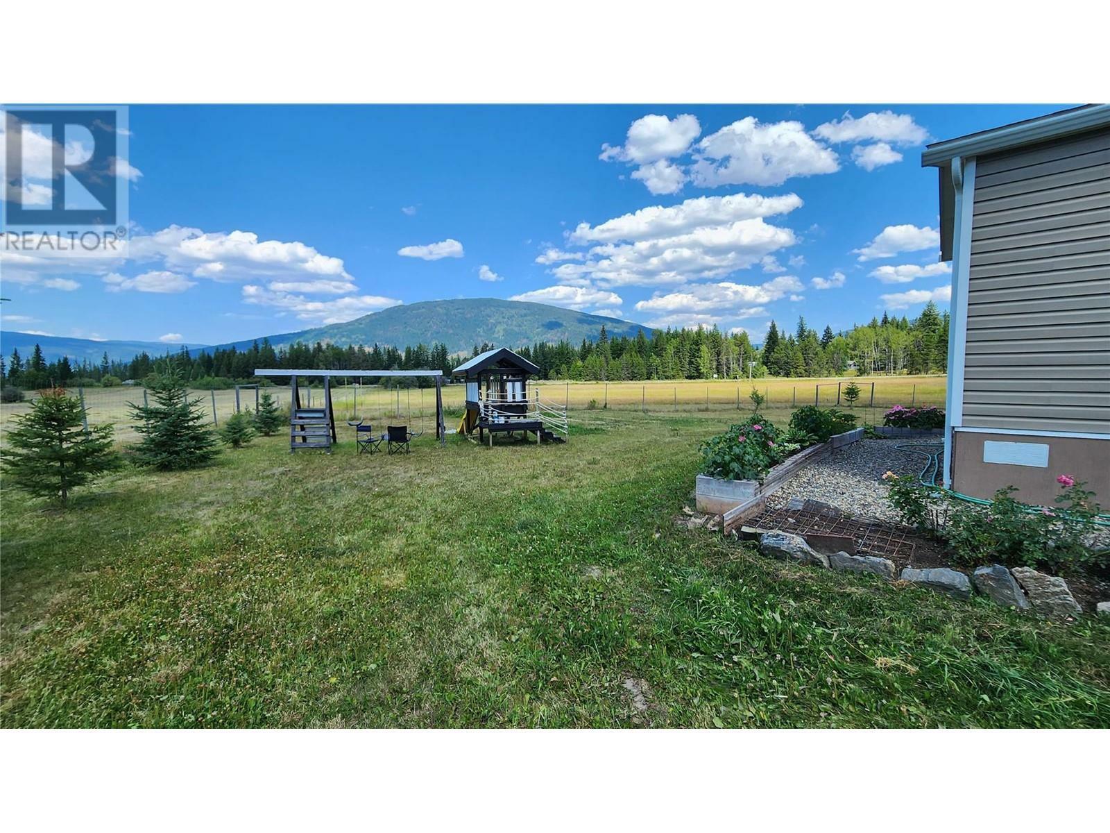 CHERRYVILLE, British Columbia, V0E 2G3, CA, 2 Bedrooms Bedrooms, ,1 BathroomBathrooms,Residential,For Sale,1837133