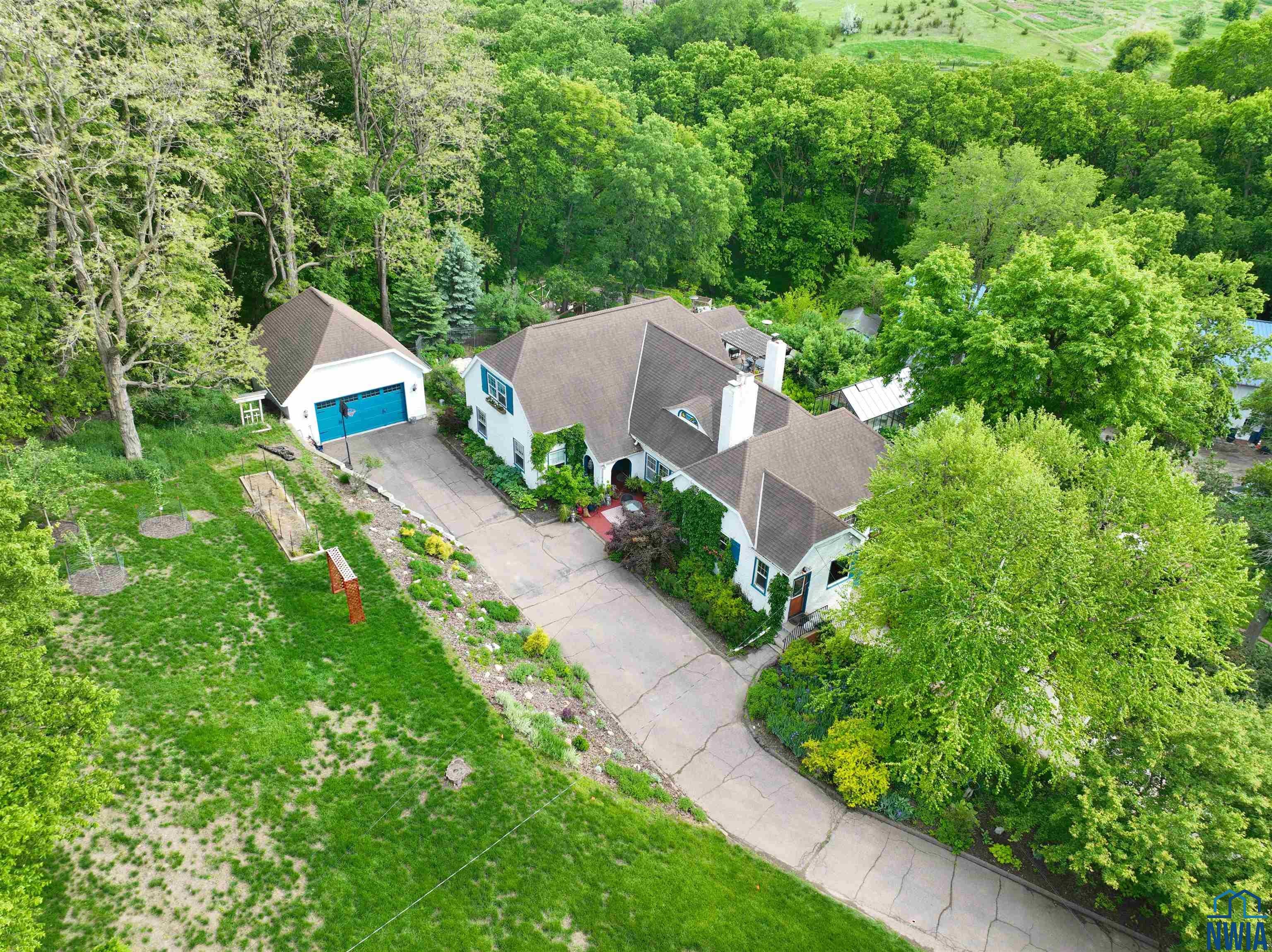 Sioux City, Iowa, 51103, United States, 5 Bedrooms Bedrooms, ,3 BathroomsBathrooms,Residential,For Sale,1976502