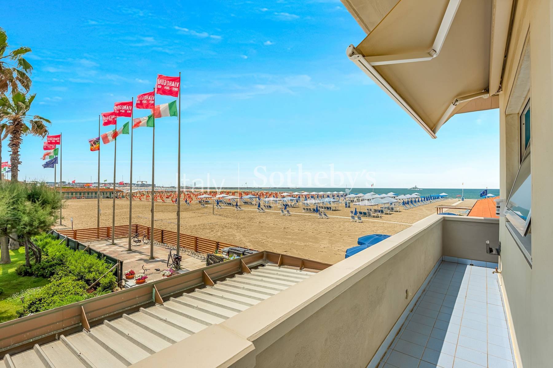  Prestigious seafront penthouse in Viareggio - 物件實景