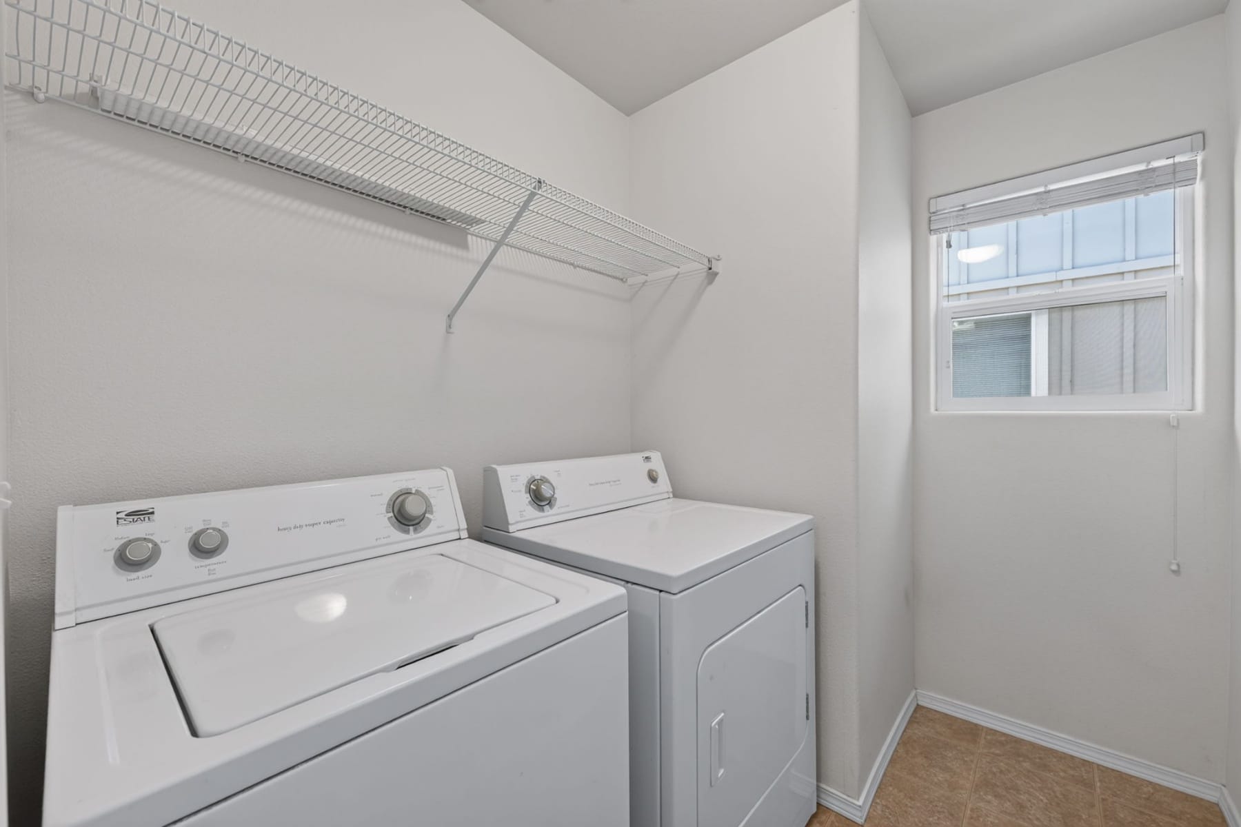  2836 NE Sedalia Loop Bend, OR 97701 - 物件實景