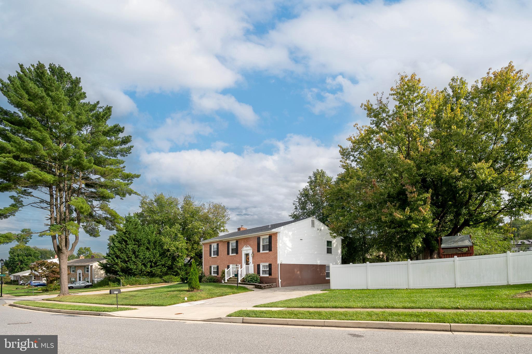 Reisterstown, Maryland, 21136, United States, 4 Bedrooms Bedrooms, ,3 BathroomsBathrooms,Residential,For Sale,1974530
