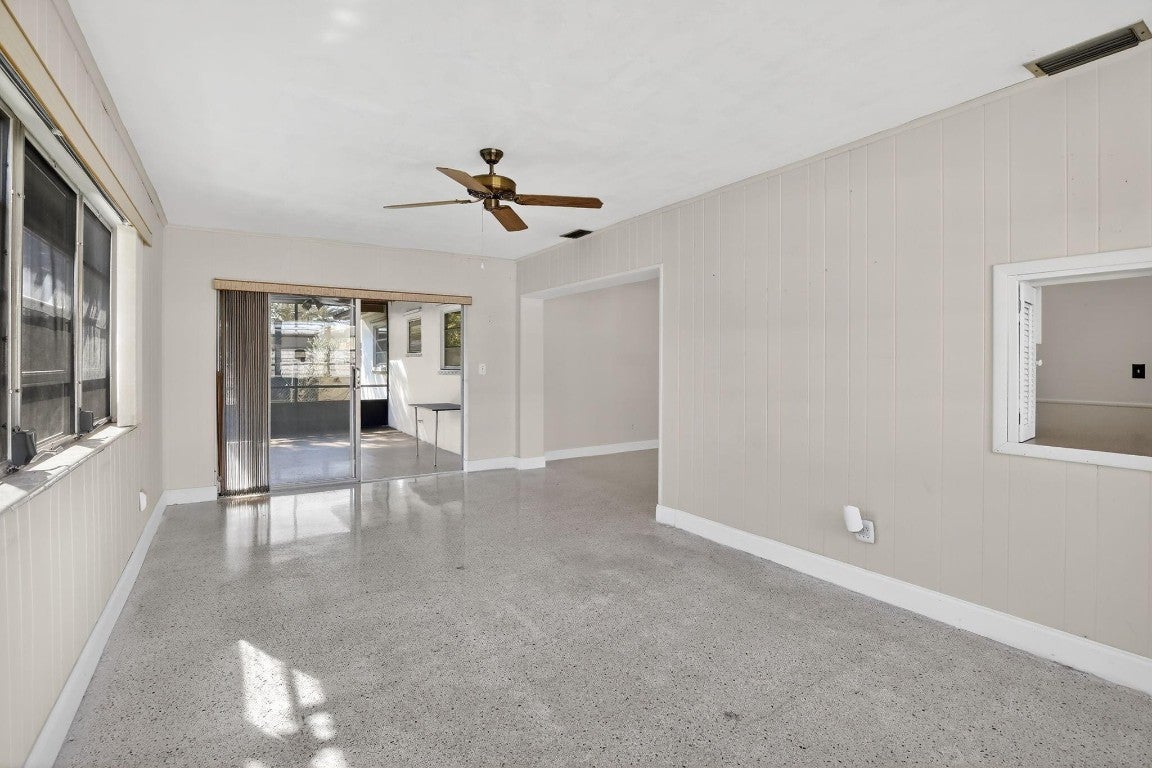 Pembroke Pines, Florida, 33024, United States, 3 Bedrooms Bedrooms, ,2 BathroomsBathrooms,Residential,For Sale,2005979