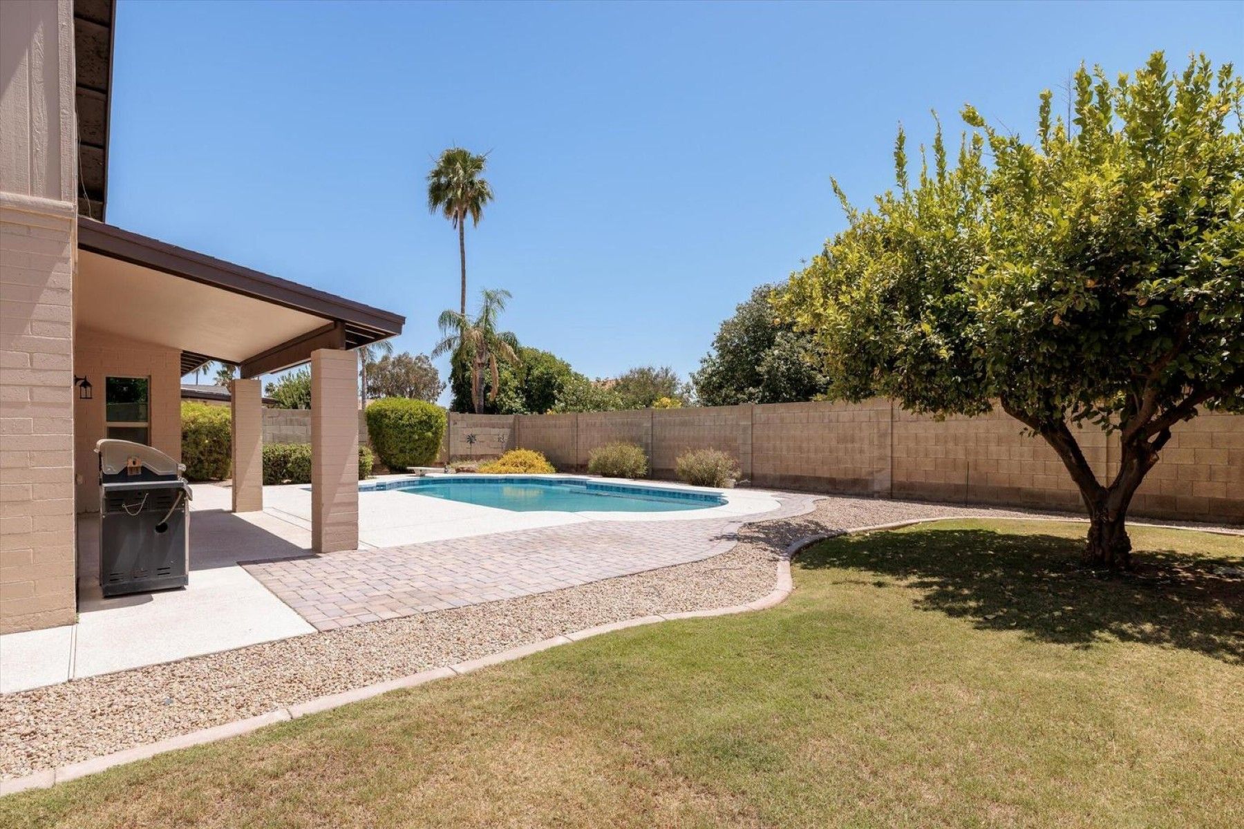  5901 E Tierra Buena Lane  Scottsdale, AZ - 物件實景