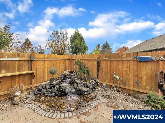 566 11th St N, Aumsville, Oregon, 97325, United States, 4 Bedrooms Bedrooms, ,2 BathroomsBathrooms,Residential,For Sale,566 11th St N,1668469