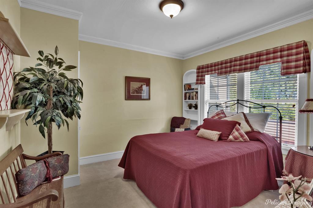 Shreveport, Louisiana, 71106, United States, 5 Bedrooms Bedrooms, ,4 BathroomsBathrooms,Residential,For Sale,1779420