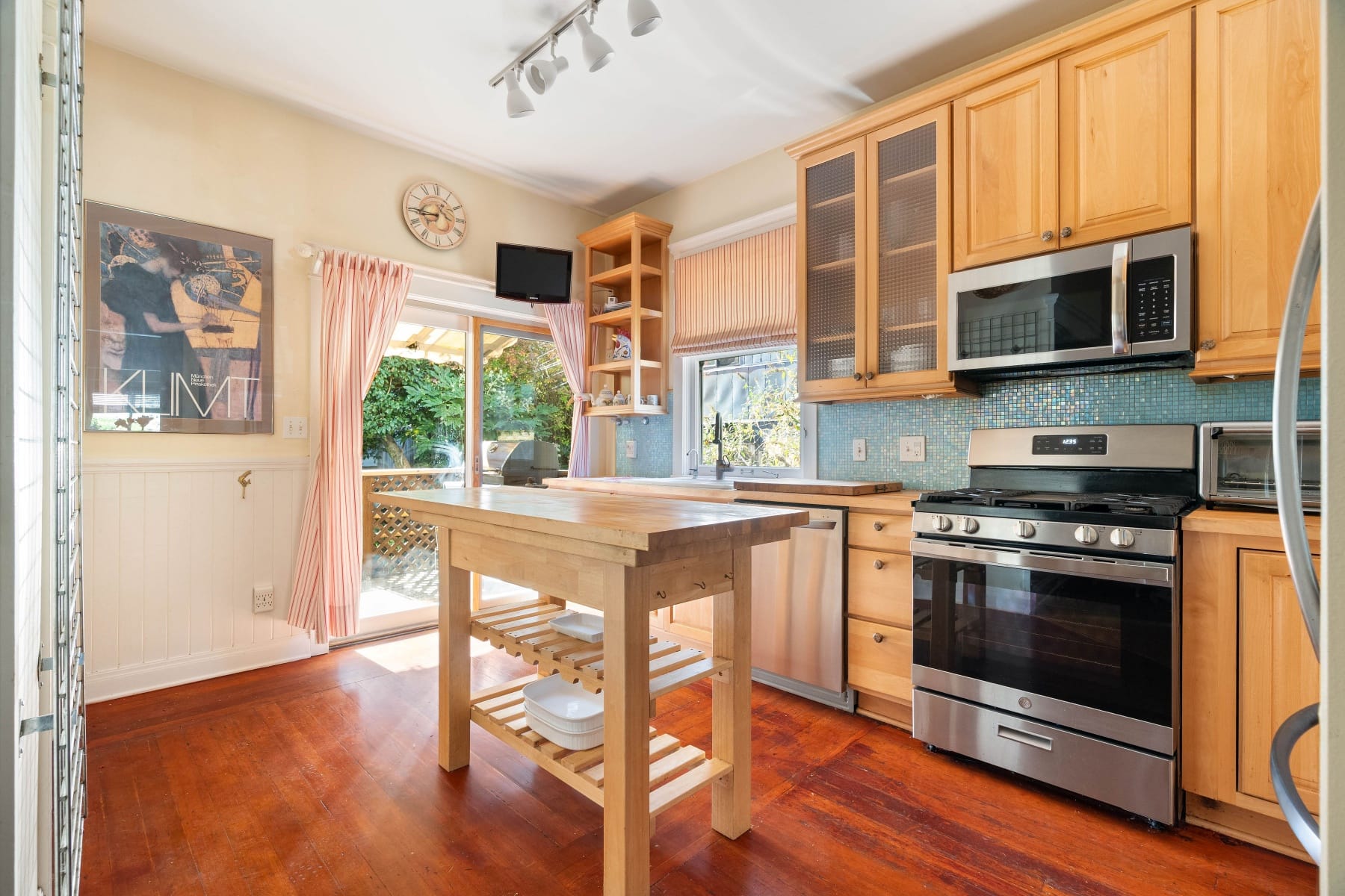  2364 NW JOHNSON ST Portland, OR 97210 - 物件實景