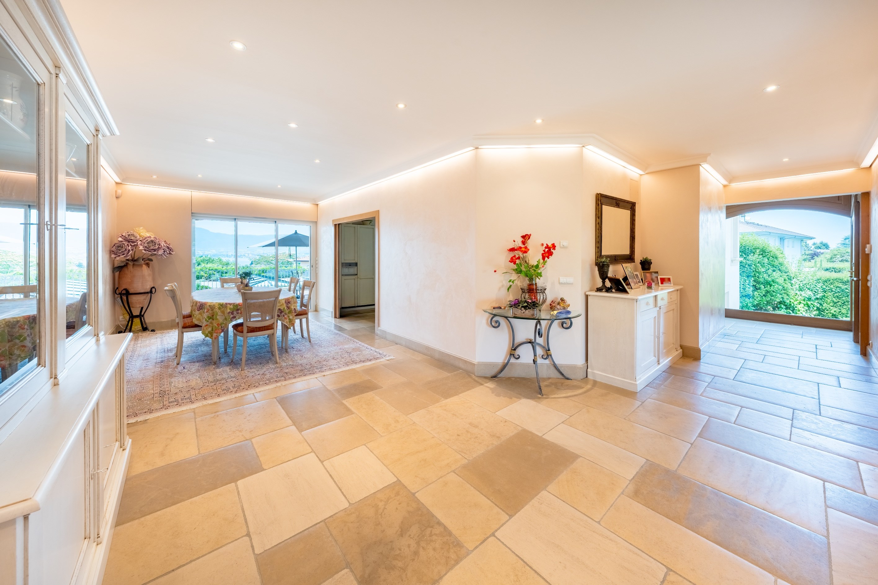  Messery Architect Designed Property with Panoramic Views over Lake Geneva - 物件實景
