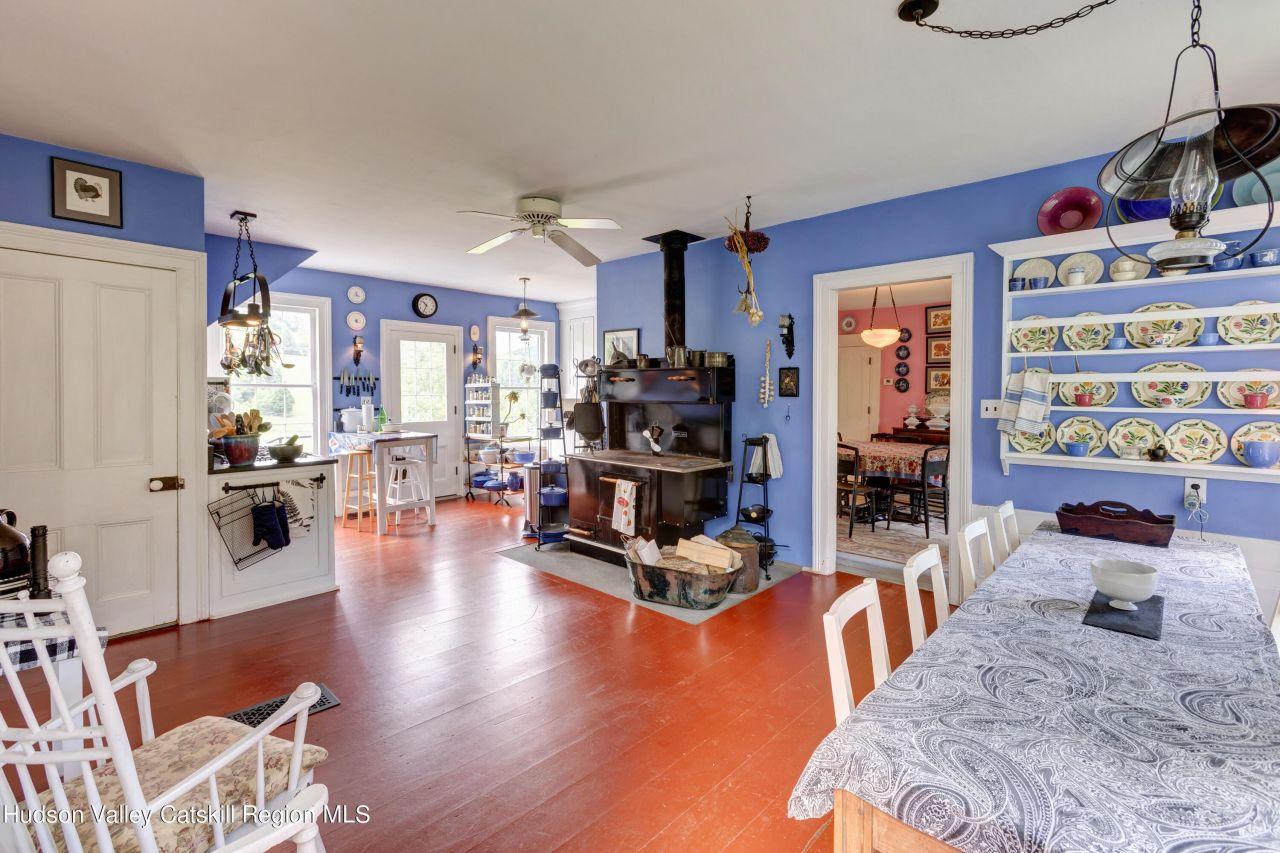 Bovina, New York, 13740, United States, 4 Bedrooms Bedrooms, ,2 BathroomsBathrooms,Residential,For Sale,1826483