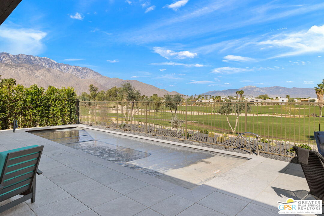 Palm Springs, California, 92262, United States, 3 Bedrooms Bedrooms, ,3 BathroomsBathrooms,Residential,For Sale,1903591