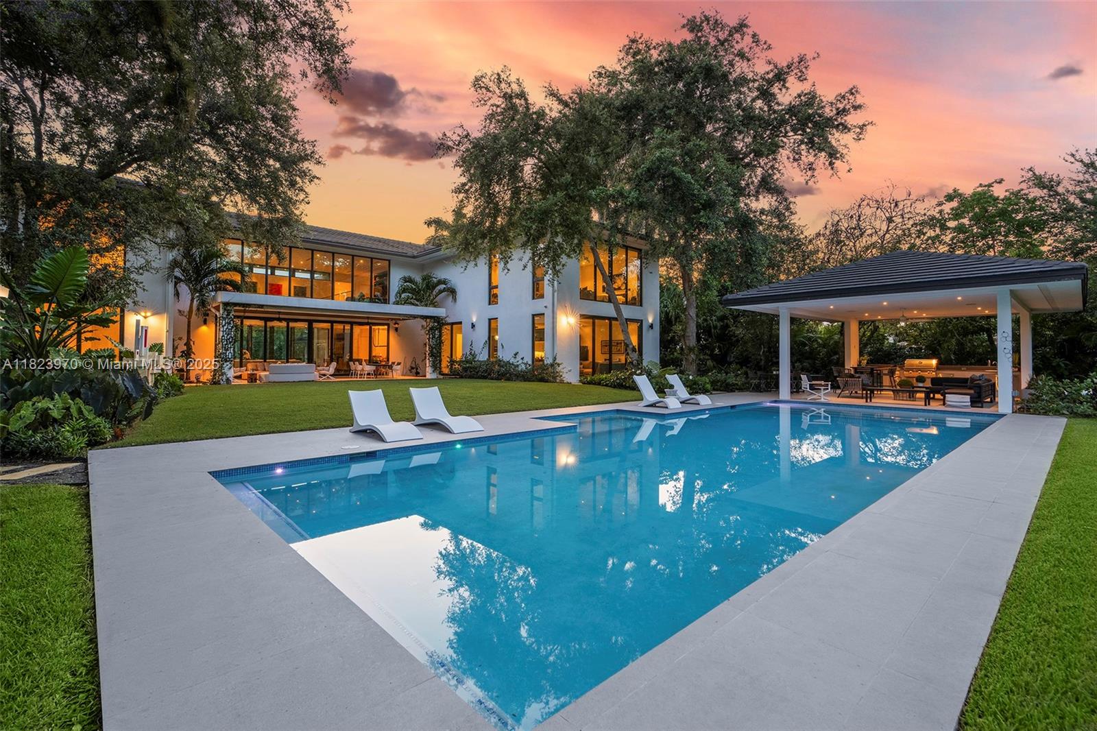 Pinecrest, Florida, 33156, United States, 7 Bedrooms Bedrooms, ,9 BathroomsBathrooms,Residential,For Sale,1885152