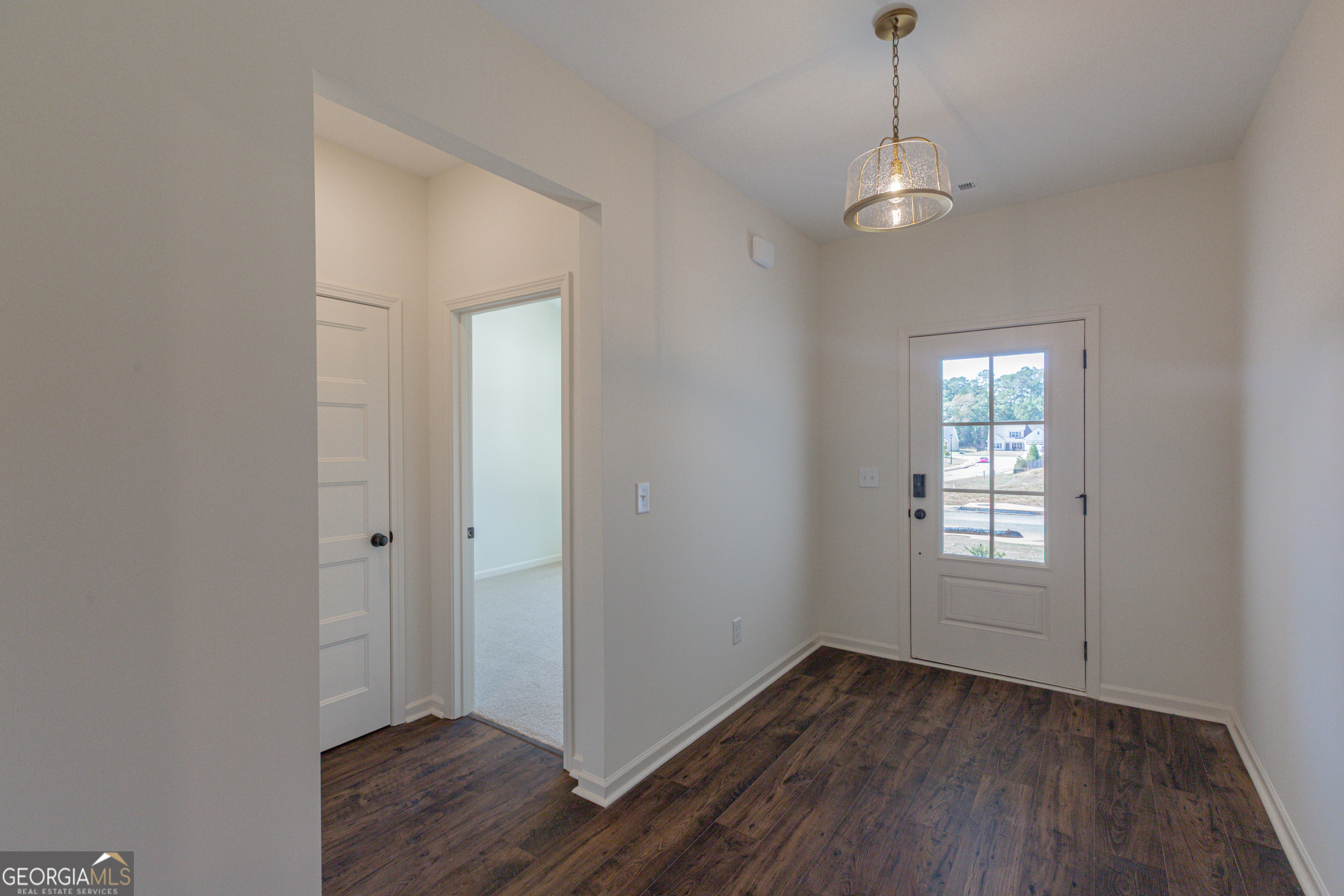 Senoia, Georgia, 30276, United States, 4 Bedrooms Bedrooms, ,3 BathroomsBathrooms,Residential,For Sale,1987897