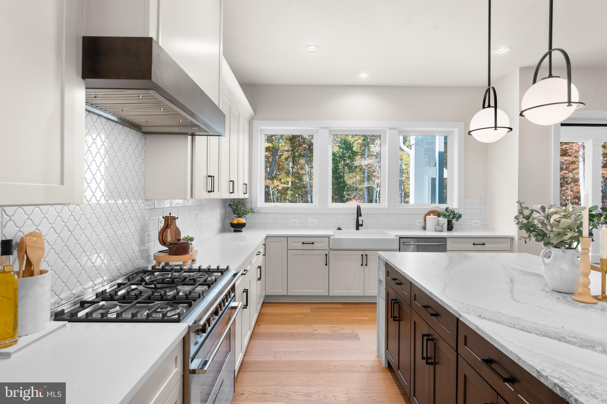 Broad Run, Virginia, 20137, United States, 6 Bedrooms Bedrooms, ,6 BathroomsBathrooms,Residential,For Sale,1977753