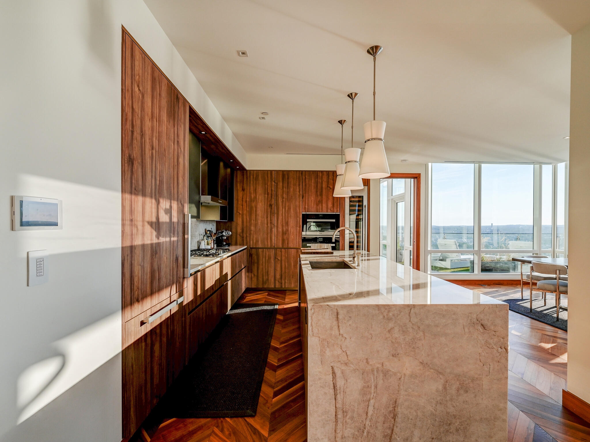  Four Seasons Private Residences - 物件實景