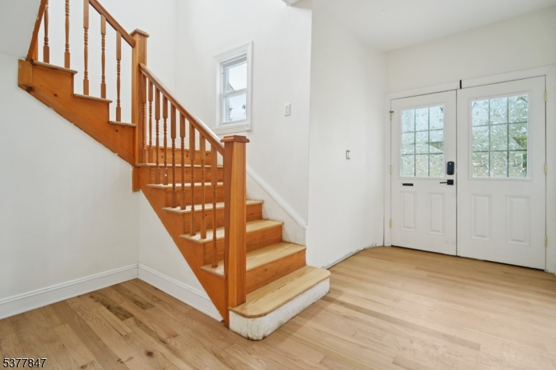 City Of Orange Twp., New Jersey, 07050, United States, 4 Bedrooms Bedrooms, ,5 BathroomsBathrooms,Residential,For Sale,1916773