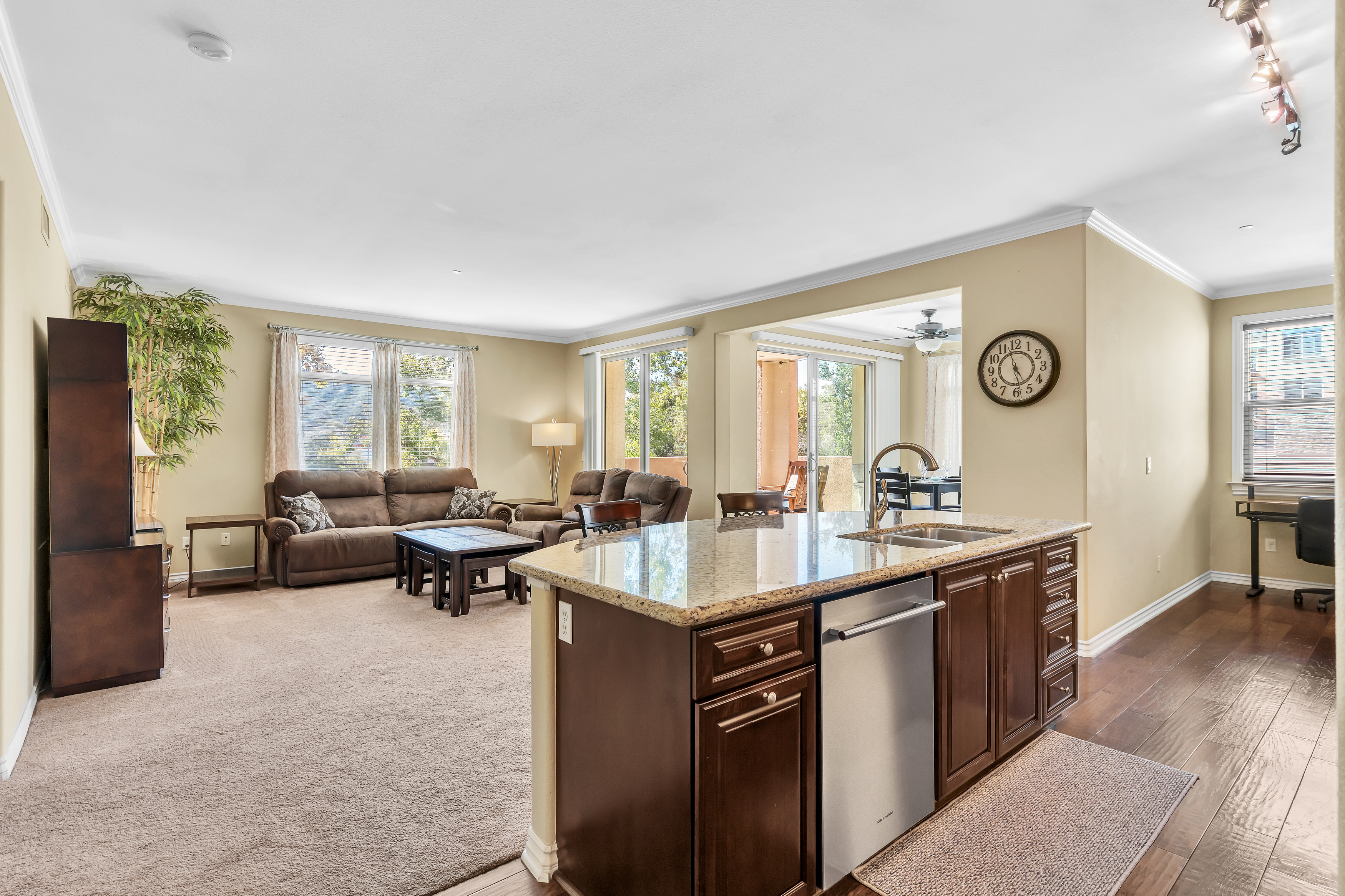  8355 Station Village Lane Unit 4219, San Diego, CA 92108 - 物件實景