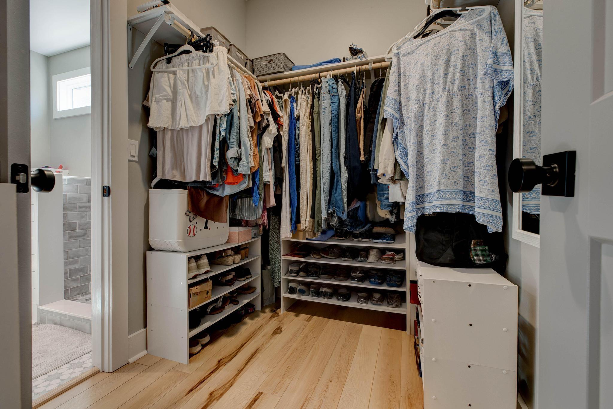 Richmond, Kentucky, 40475, United States, 4 Bedrooms Bedrooms, ,6 BathroomsBathrooms,Residential,For Sale,1971513