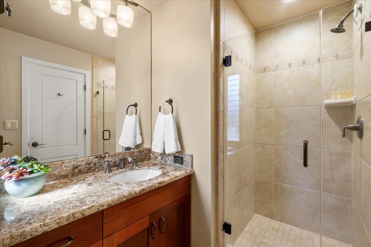 Lahaina, Hawaii, 96761, United States, 1 Bedroom Bedrooms, ,2 BathroomsBathrooms,Residential,For Sale,1999148