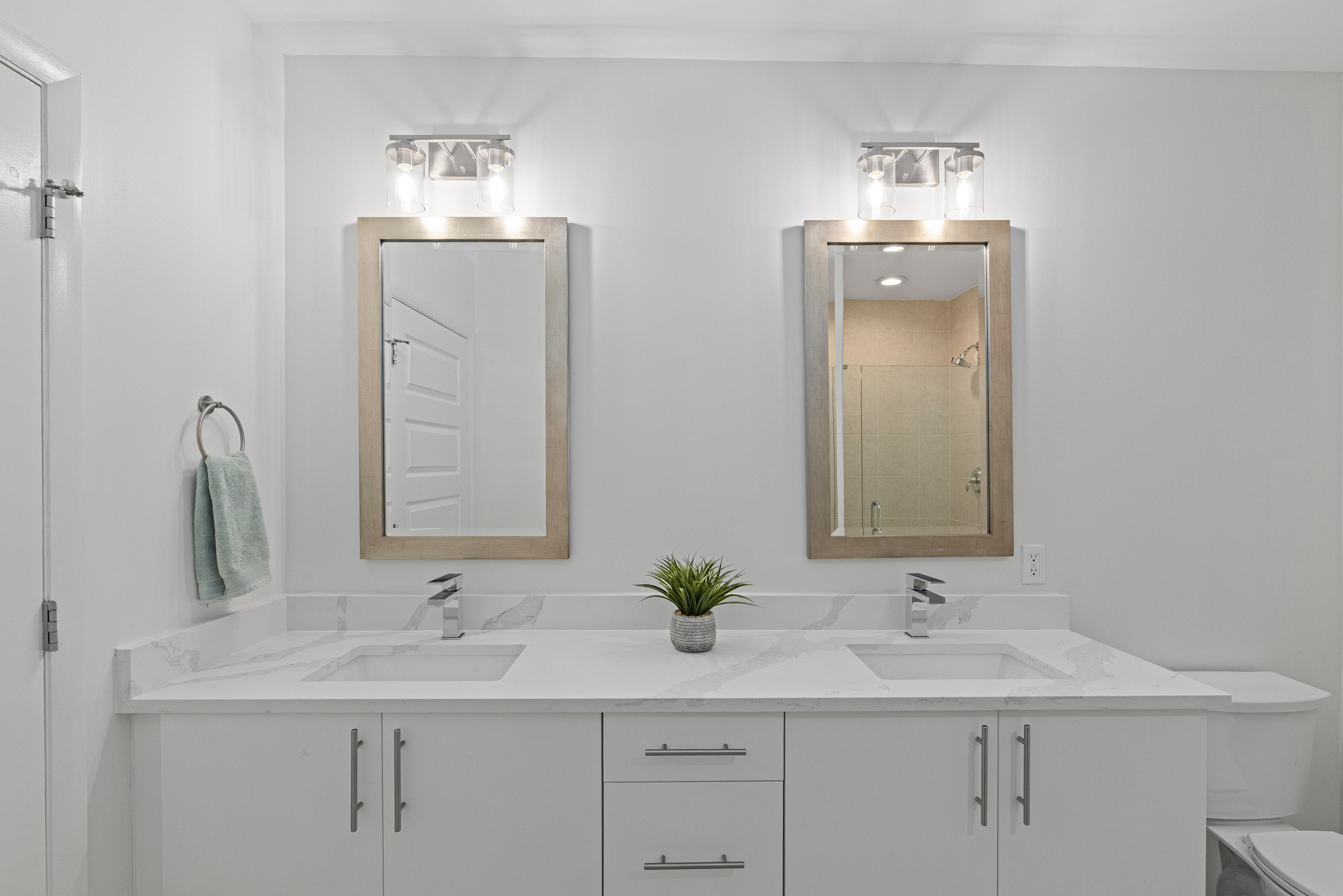  Exceptional Condo Offer Offers an Array of Amenities in a Prime Location - 物件實景